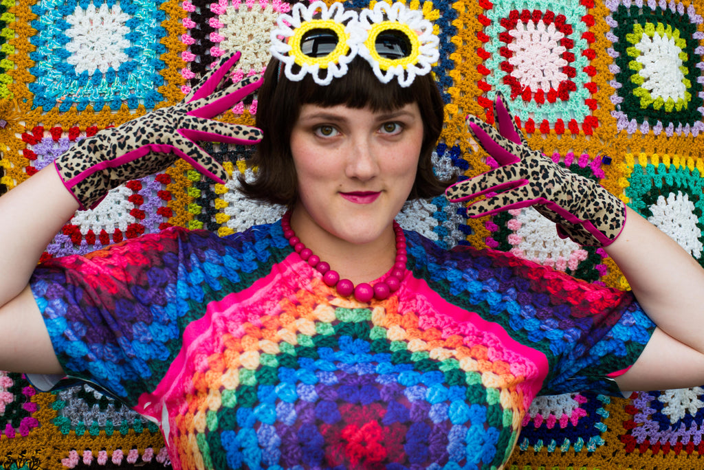 Funny Sunnies Tutorial: Give your sunglasses a Crochet Makeover