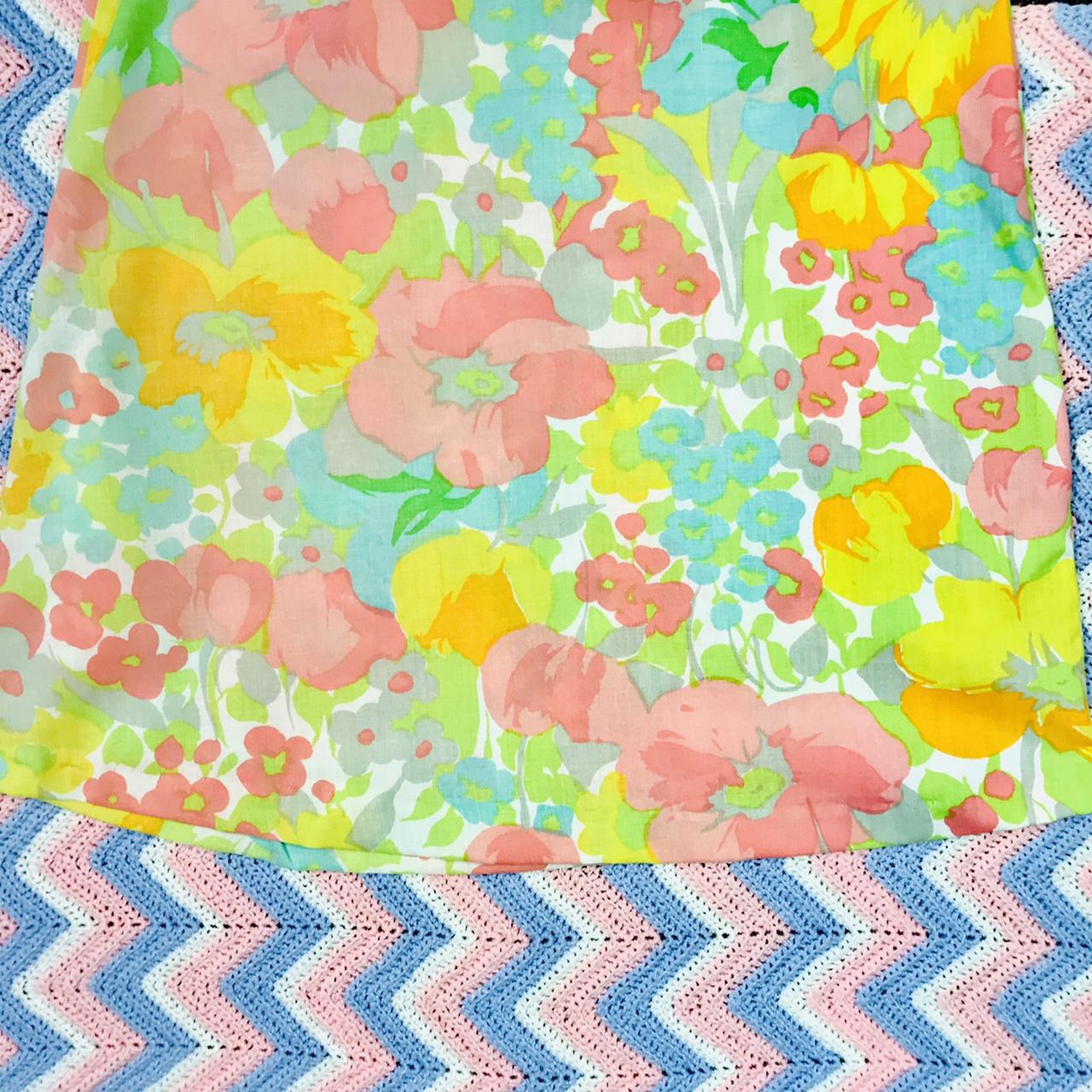 Small: Bow Dresses