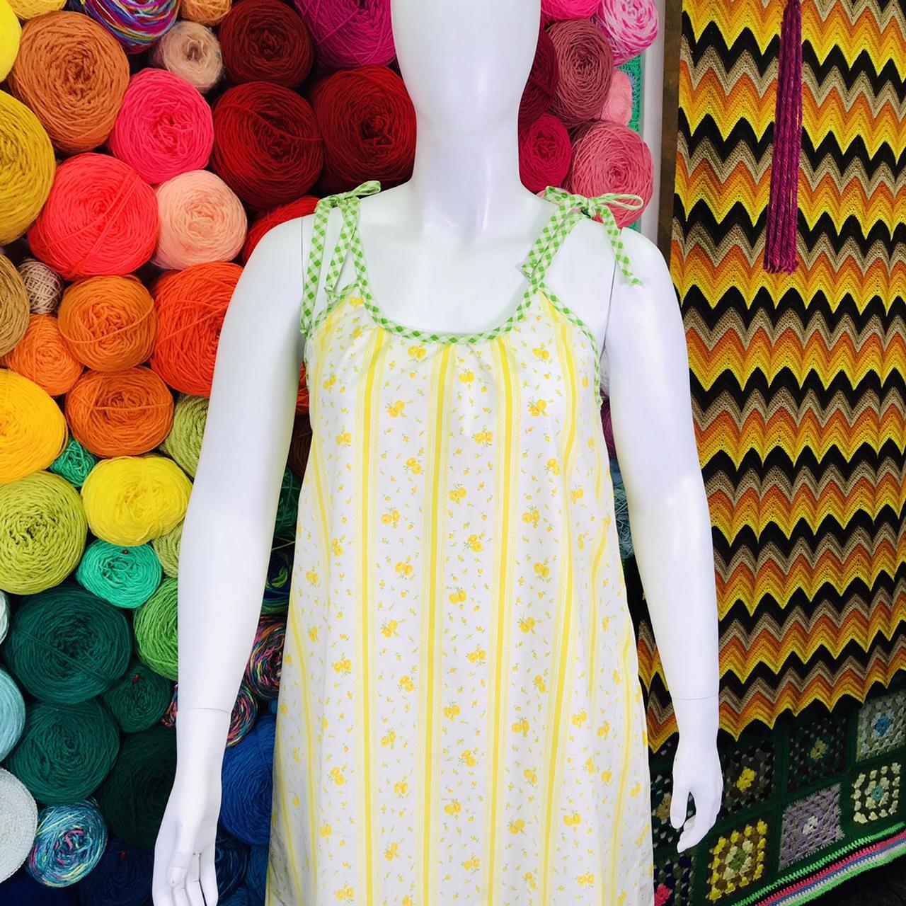 Medium: Bow Dresses