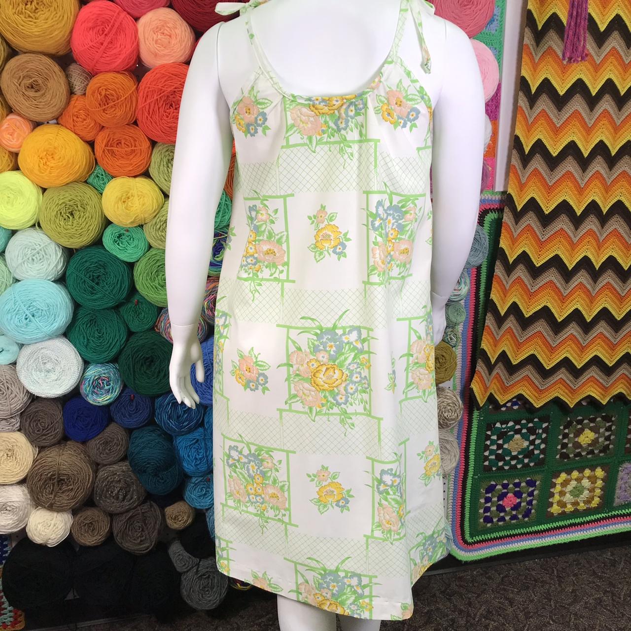 Medium: Bow Dresses