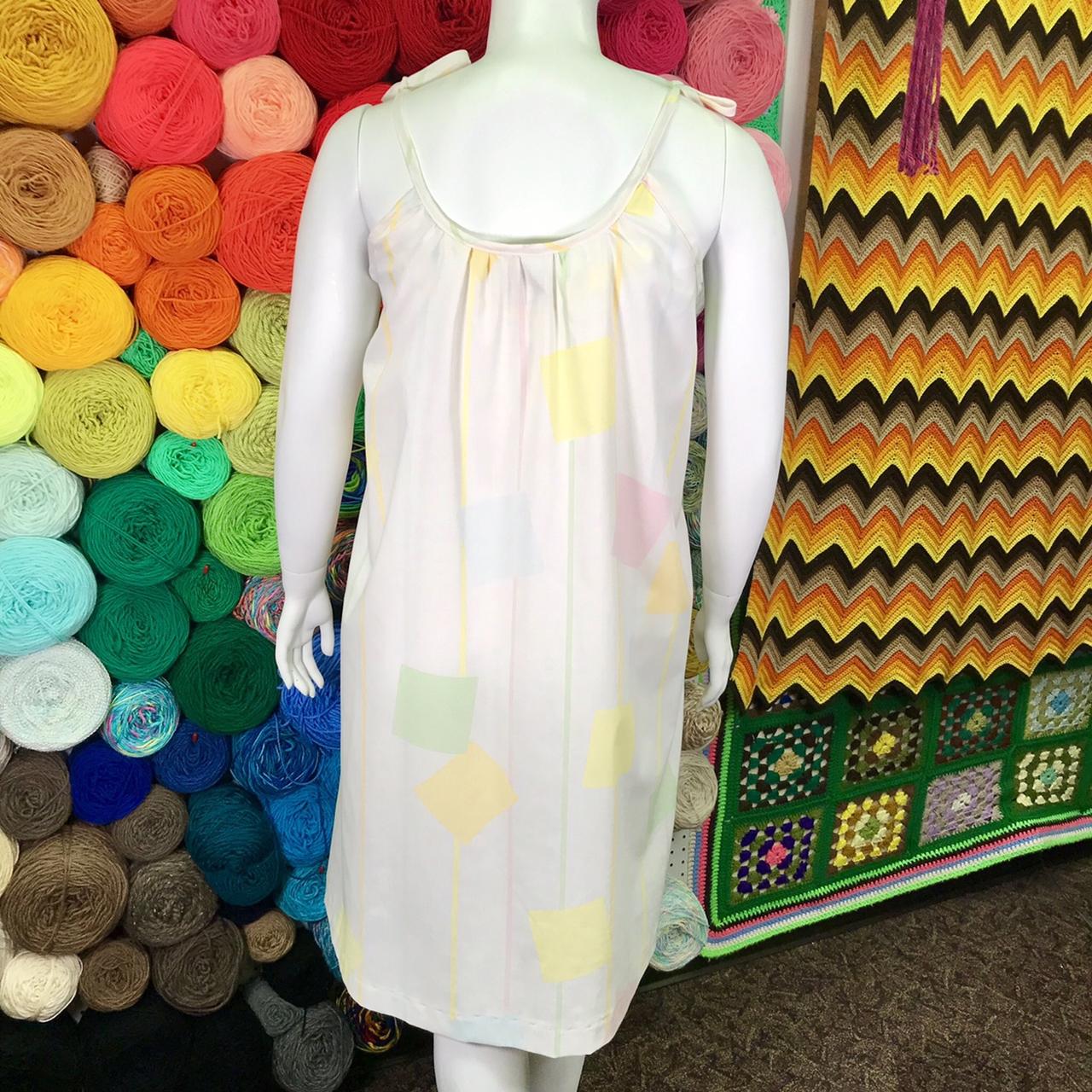 Small: Bow Dresses
