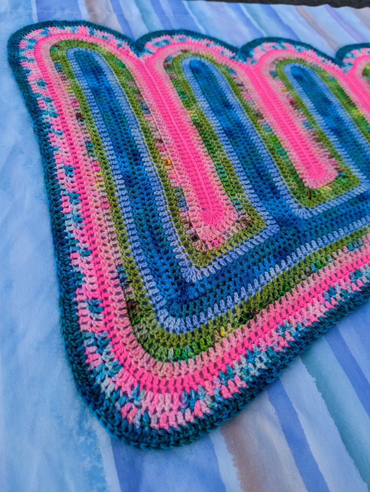'Spherio' Dragon Tail Shawl Downloadable Crochet Pattern