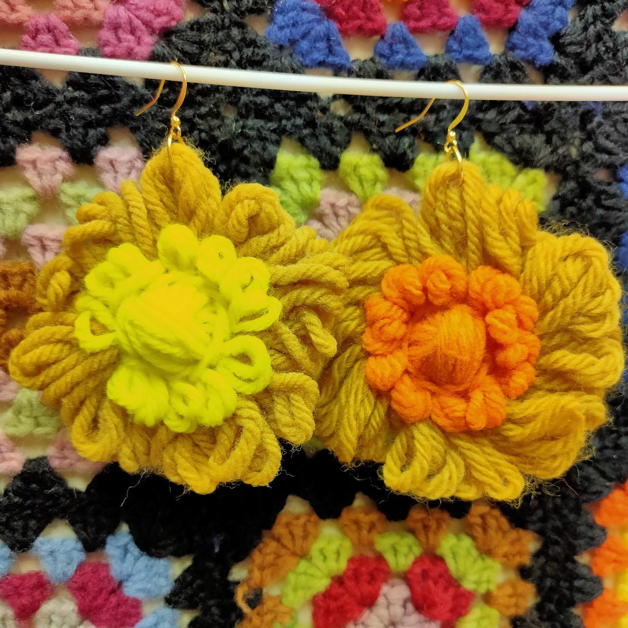Earrings: Vintage Yarn Flower