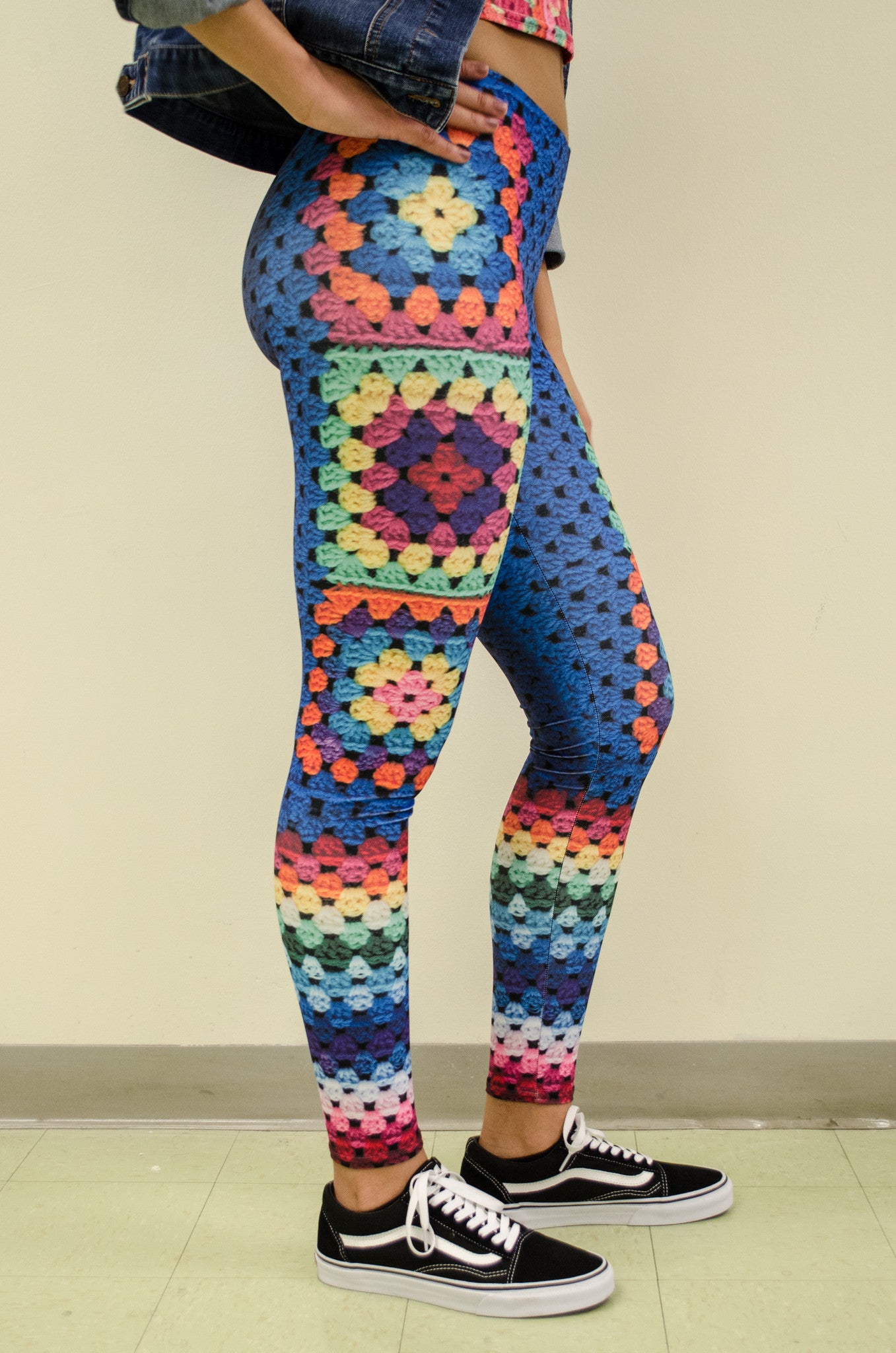 Beulah' Rainbow Granny Square Crochet Print Leggings – Snapdragon